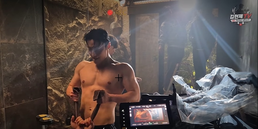 Heo Nam-jun Reveals the Secret Behind His Insane Muscles for 'Wonderful New World' Shower Scene! Heo Nam-jun Reveals the Secret Behind His Insane Muscles for 'Wonderful New World' Shower Scene!