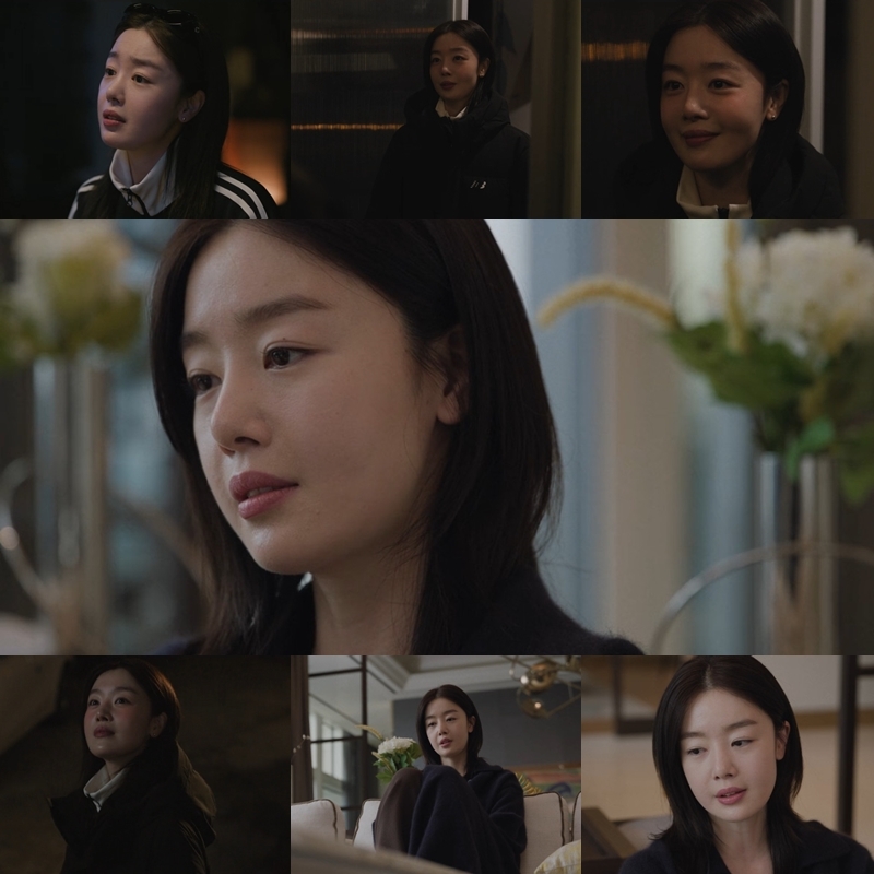 노란 수영복에 섹시한 몸매 어필하는 존예 처자