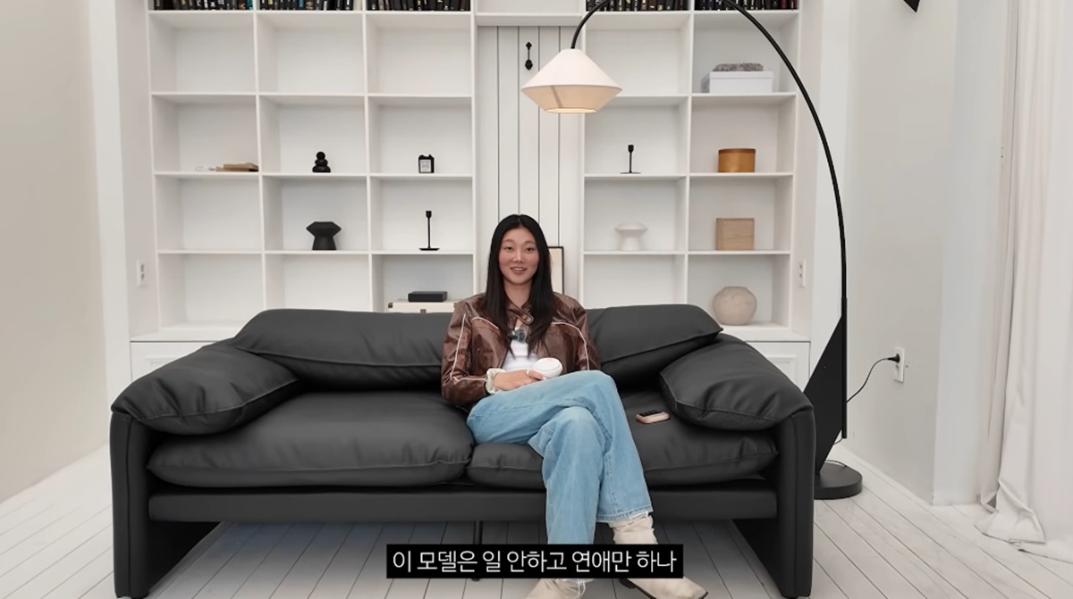 노란 수영복에 섹시한 몸매 어필하는 존예 처자