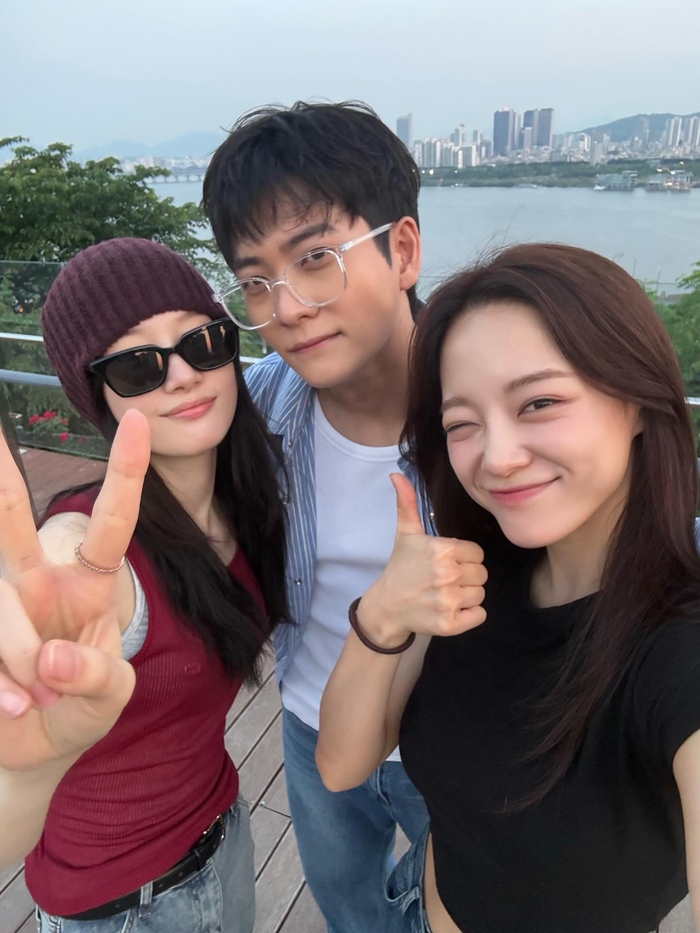 "Suddenly with my husband!" Kim Se-jeong and Kang Tae-oh reunite as the 'Kang-Dal Couple'