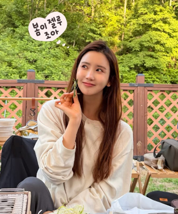 "Even the Air Feels Different!" Lee Da-hae Glows as a Mom-to-Be After Pregnancy News