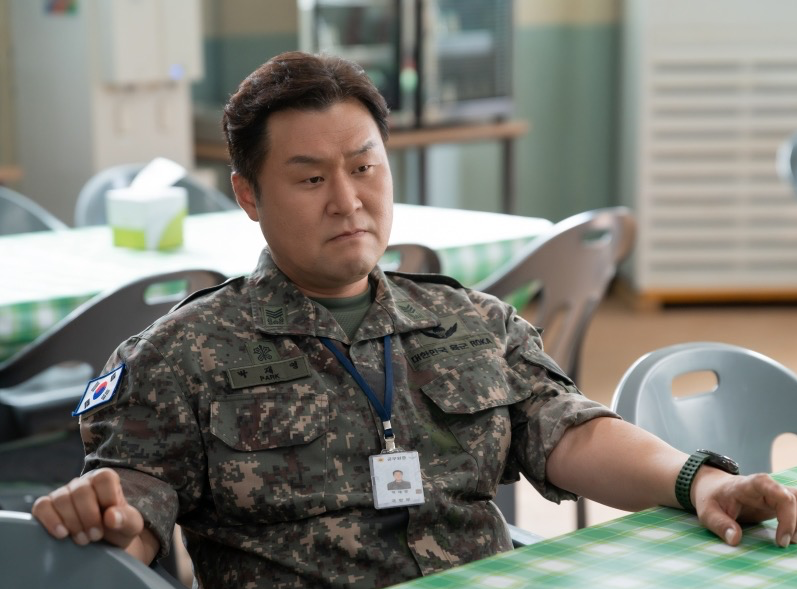Yoon Kyung-ho is on a Roll! From 'Zombie Daughter' and 'Trauma Center' to 'Cooking Soldier', He's the Ultimate Hit-Maker Yoon Kyung-ho is on a Roll! From 'Zombie Daughter' and 'Trauma Center' to 'Cooking Soldier', He's the Ultimate Hit-Maker