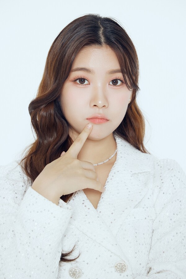Sung Min-ji to Hit the Stage on 'Gayo Stage' with 'Yongdusan Elegy'! Sung Min-ji to Hit the Stage on 'Gayo Stage' with 'Yongdusan Elegy'!