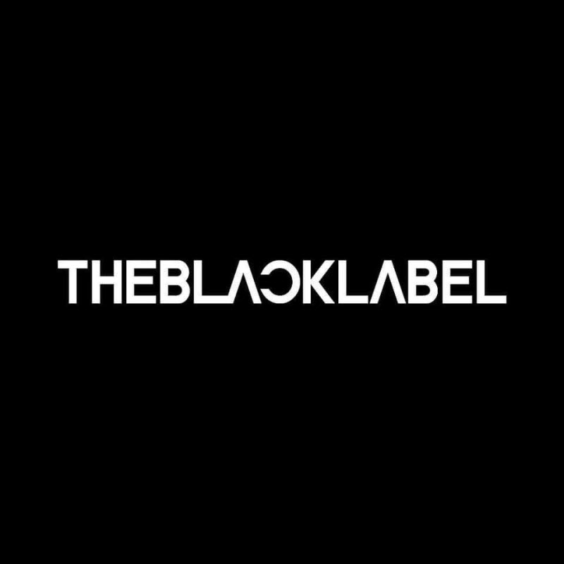 (Photo=THEBLACKLABEL)
