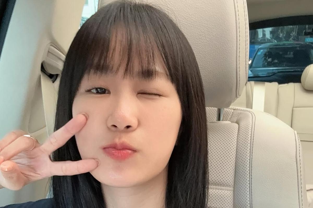 Kim Ji-min's Honest Confession: "I've Met a Man Through Chatting, He Was a Really Handsome Oppa" on 'Cider' Kim Ji-min's Honest Confession: