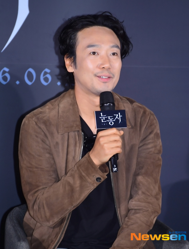 Kim Nam-hee Lets Go of His Stubbornness for First Commercial Film, Jokingly Says "If 'Eye' Fails, It's the Director's Fault!" Kim Nam-hee Lets Go of His Stubbornness for First Commercial Film, Jokingly Says