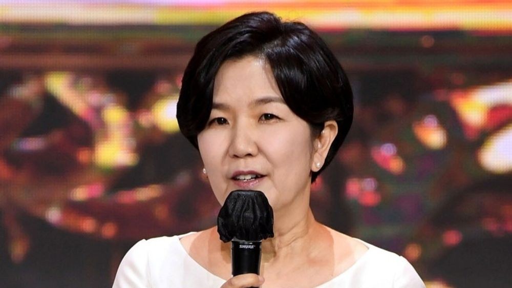 Lee Sung-mi Appoints Song Eun-i as Her Funeral Committee Chair: "I Want Her to Handle Everything" Lee Sung-mi Appoints Song Eun-i as Her Funeral Committee Chair: