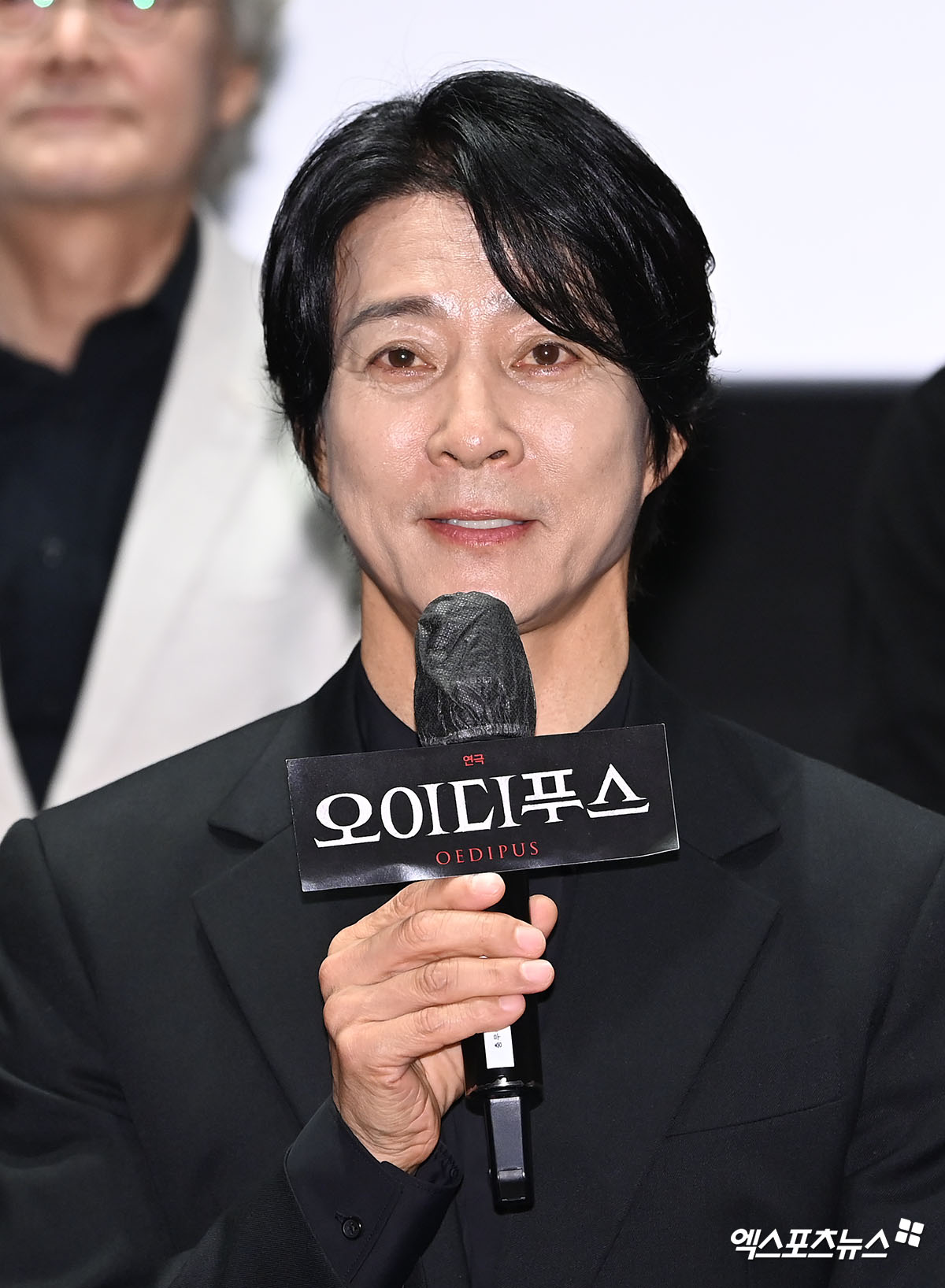 Even Choi Soo-jong Thought About Quitting! The Play 'Oedipus' Explores the Agony and Will of a Human King 4 '오이디푸스' 최수종