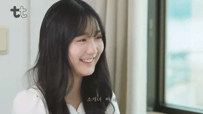 소개팅 상대가 맘에 들때 여자의 반응.gif | 인스티즈