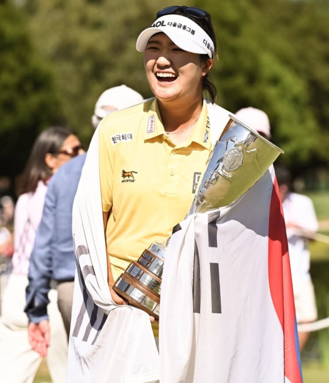 유해란 프로필 유해란 프랑스 에비앙 승리 장면 사진 21