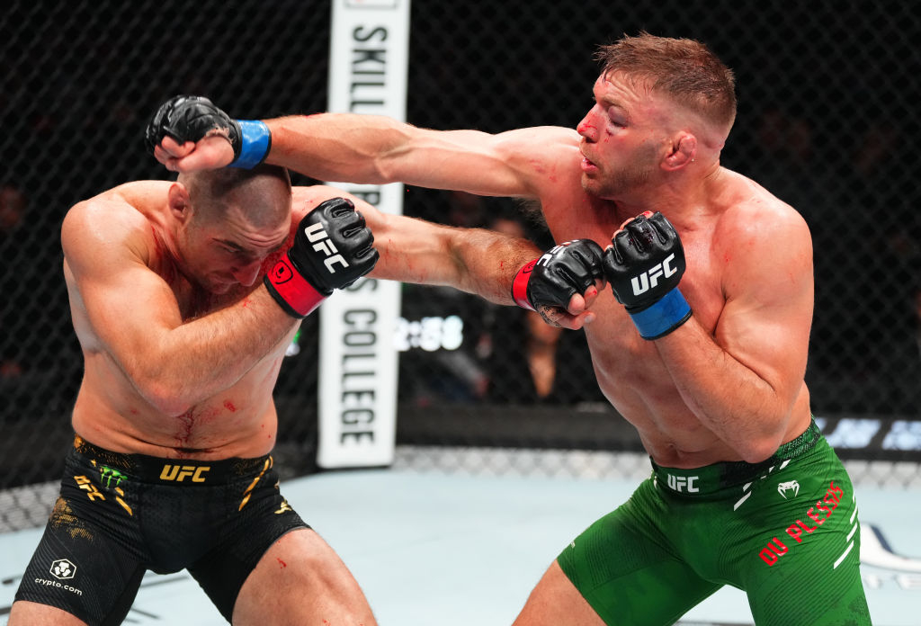 “스트릭랜드 vs 치마예프2 말도 안 된다”…UFC 전 챔피언은 왜 리매치 불허했나