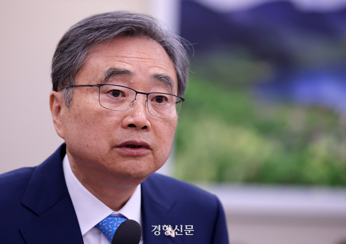 조현 “트럼프 한·미연합훈련 축소 지시, 한·미 모두 사전에 몰랐다”