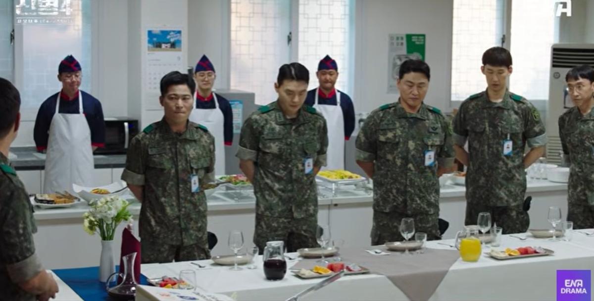신병4 이원정 김현욱
