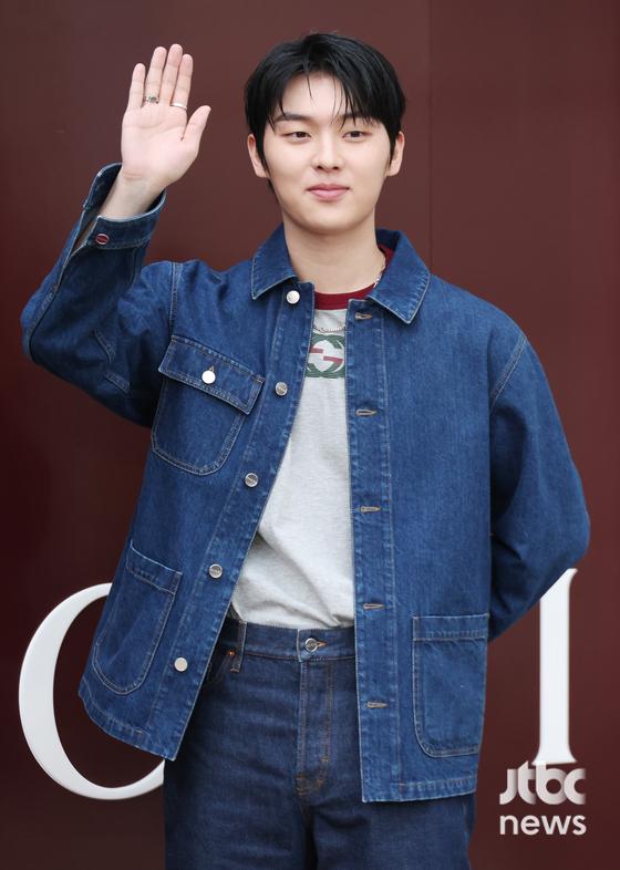 최현욱 만취 라이브 팬 반응