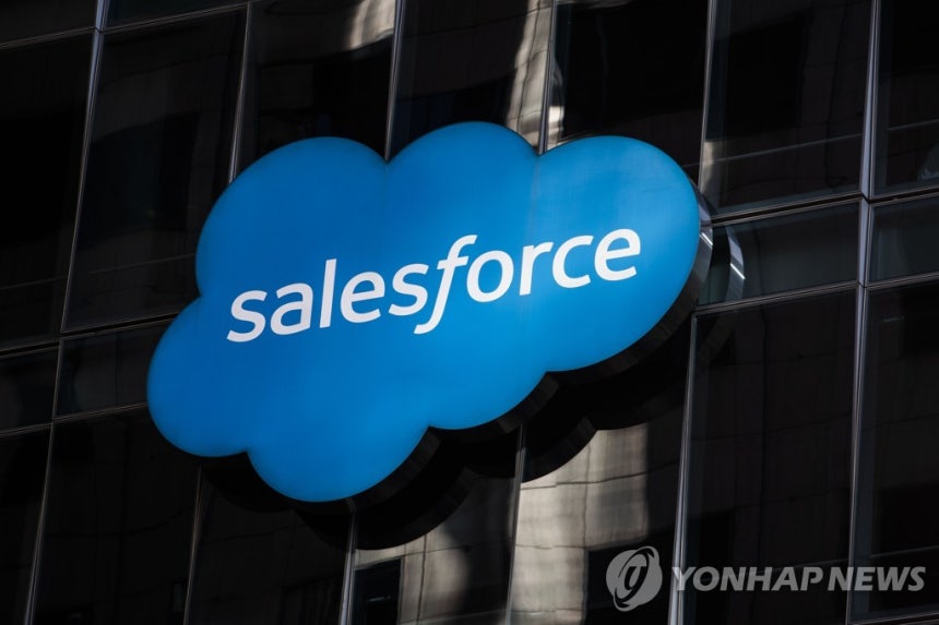 소프트웨어주 AI 공포 딛고 올해 최고치 경신 — 1년 기준으론 아직 마이너스