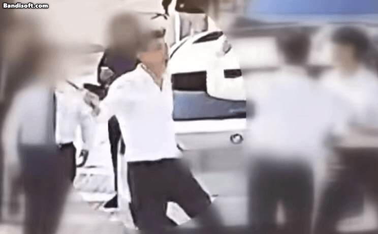 오가닉포에버 박평순 대표 외제차 매장 벨트 관련 JTBC 사건반장 CCTV 영상 장면