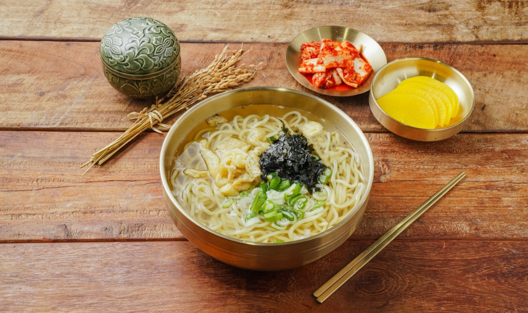 Seouludongjipjungangjeom (서울우동집중앙점) 2