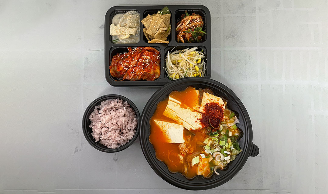 Sigoldolsotchueotang (시골돌솥추어탕) 3