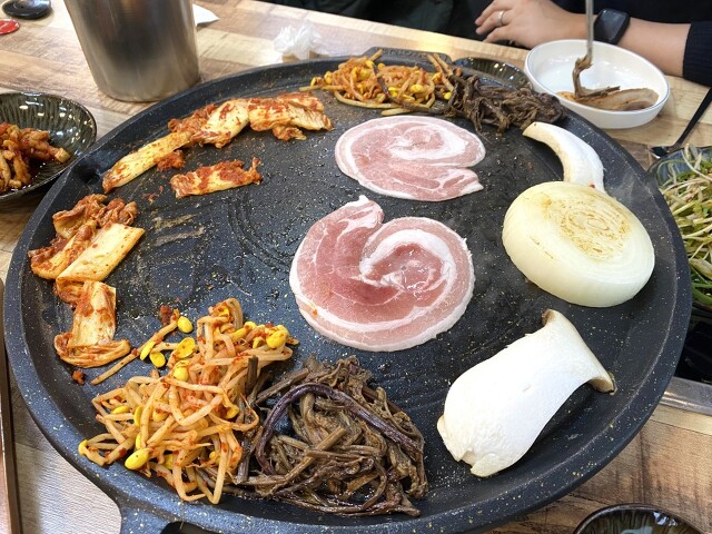 Maknaenebudaejjigae (막내네부대찌개) 3