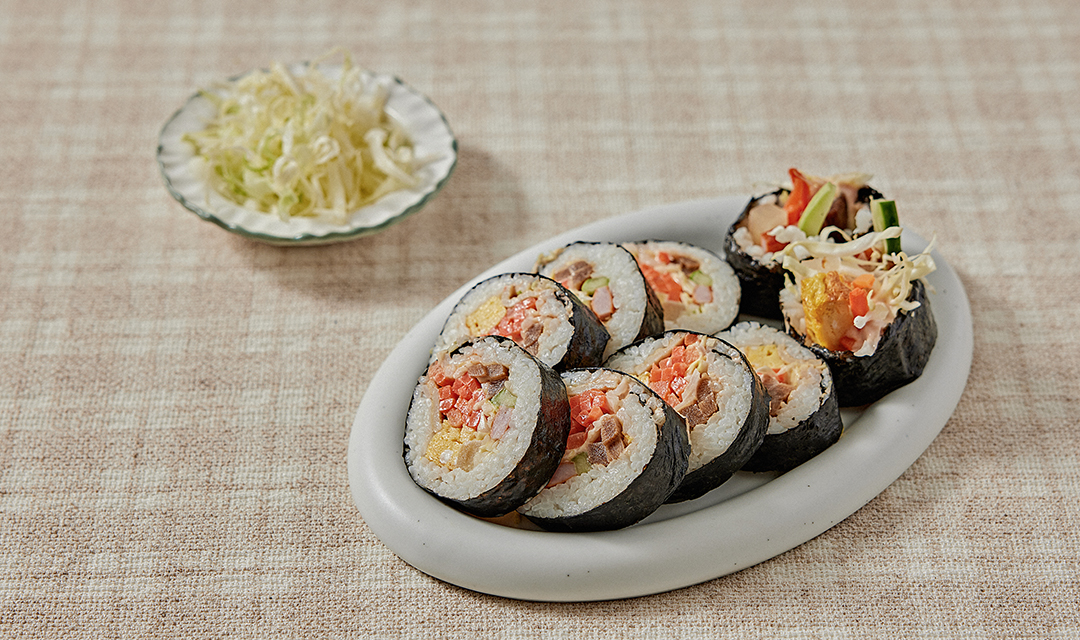 Kkaesunigimbap (깨순이김밥) 2