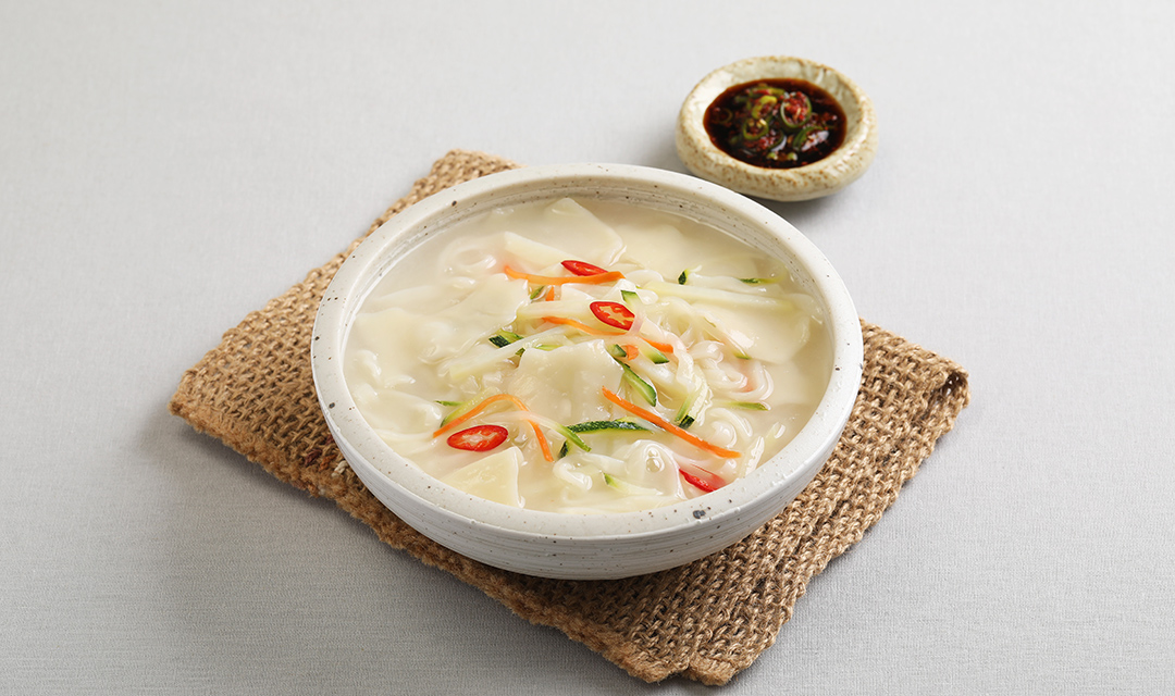 공릉동원조멸치국수 성수점 사진 7