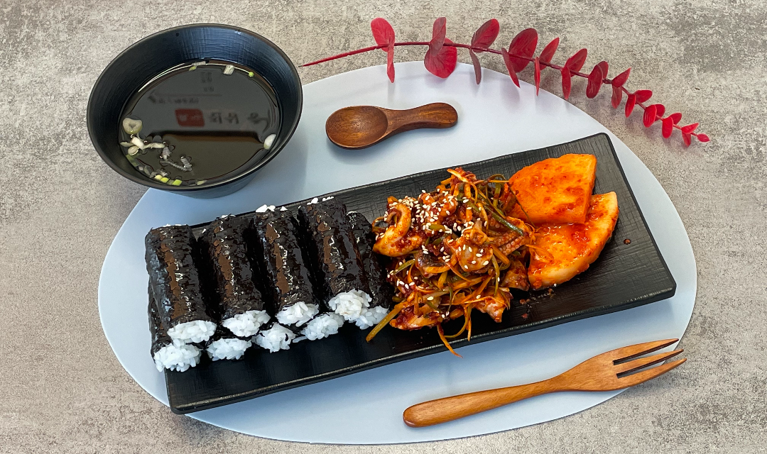 Jinsimchungmugimbap (진심충무김밥) 3