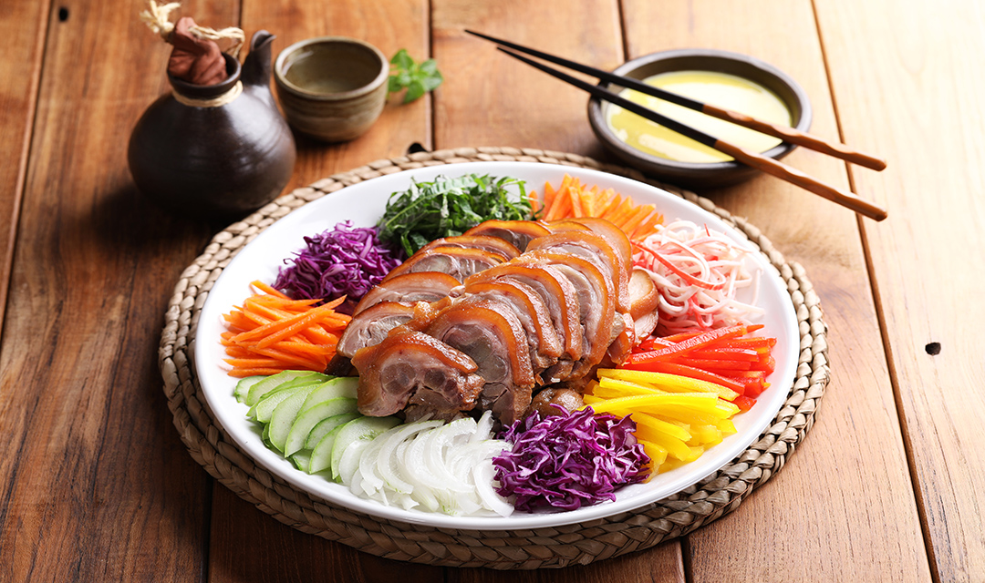 Sinsadong bossam&jokbal (신사동 보쌈&족발) 3