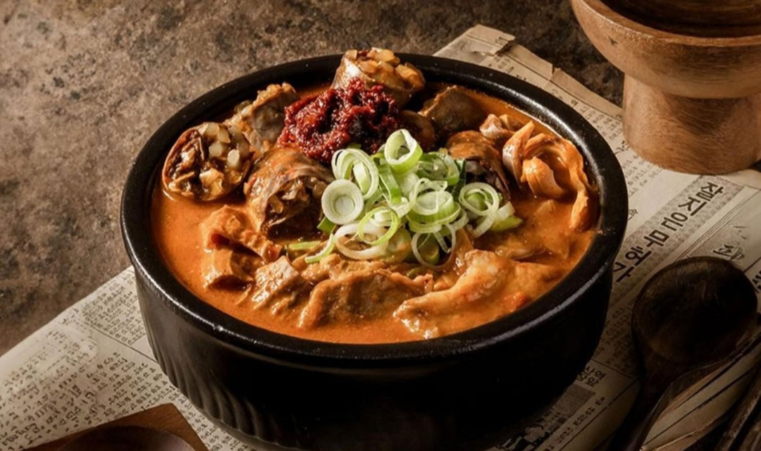 Cheongnyeonsundaeguk (청년순대국) 2