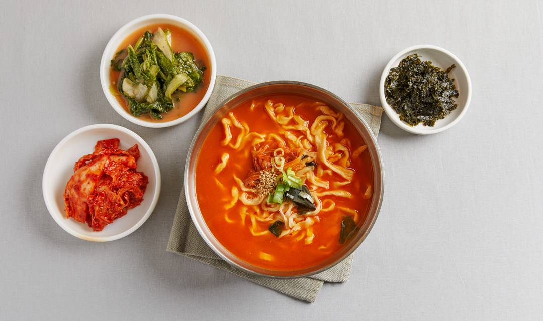 Gongjukalguksu (공주칼국수) 2
