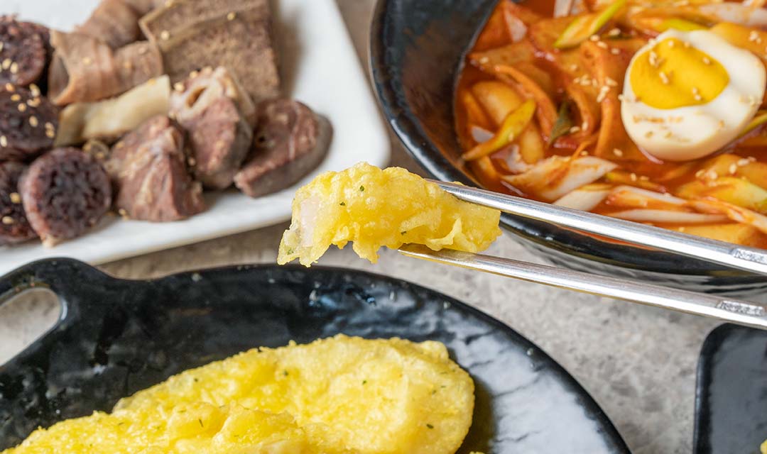 Moksagoeul sijangsikyukjeom (목사고을 시장식육점) 2