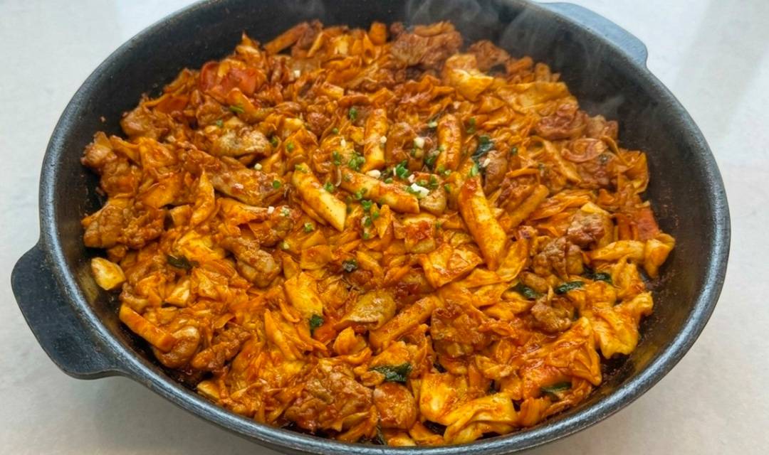 Chuncheonjipdakgalbi (춘천집닭갈비) 2
