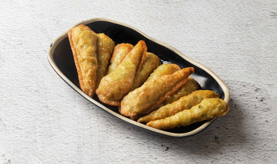 Jipsinmaeungalbijjim (짚신매운갈비찜) 1