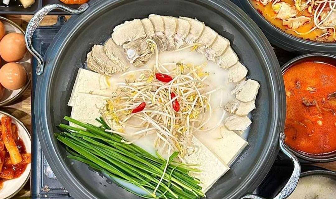 Deojinhan jangingukbap 1