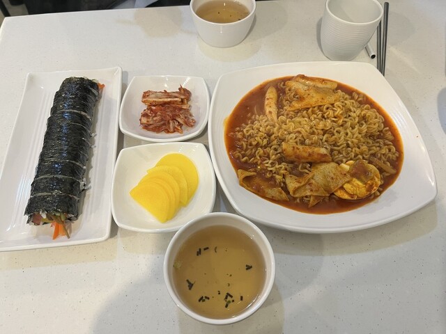 인자한김밥 사진 2