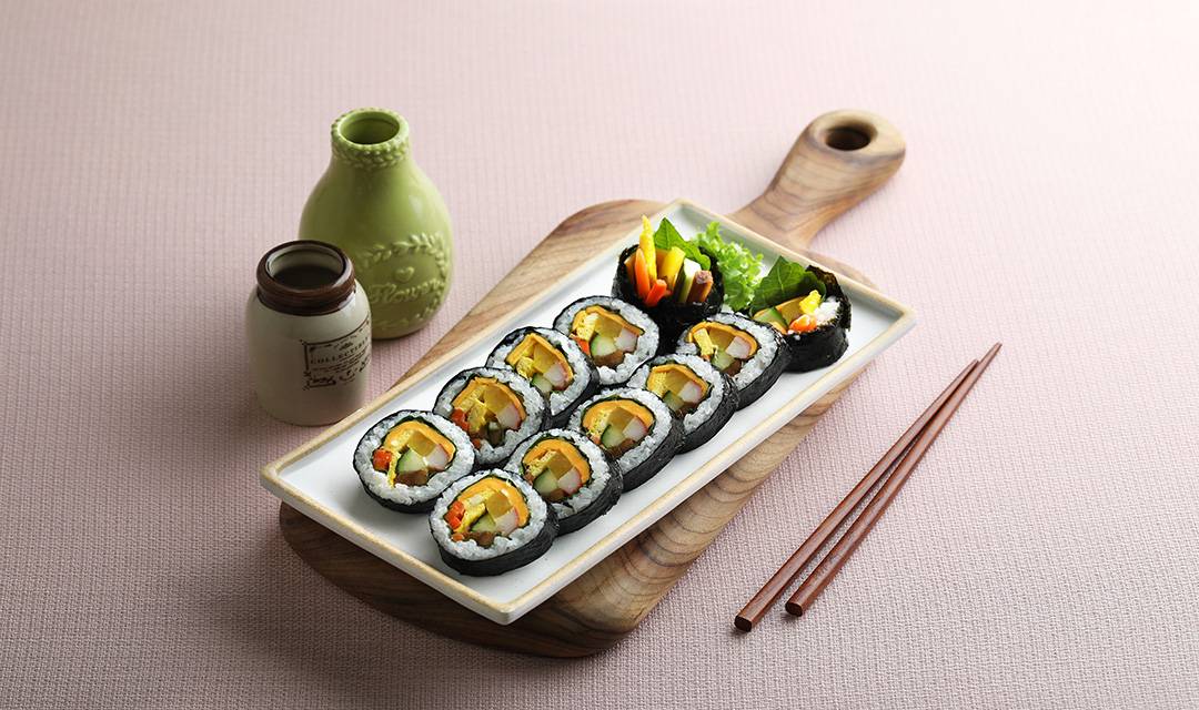 Gimjichogimbap (김지초김밥) 1