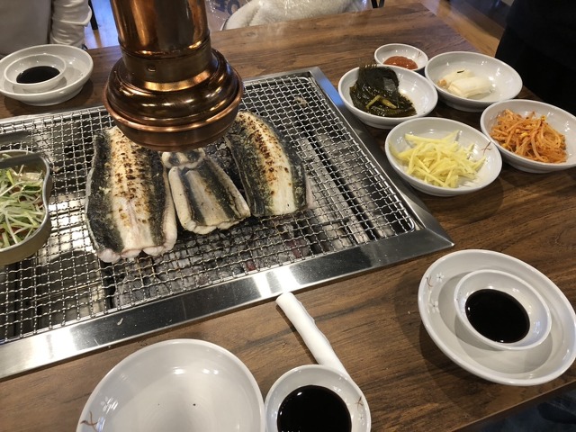 Yeojamansutbuljangeo (여자만숯불장어) 3