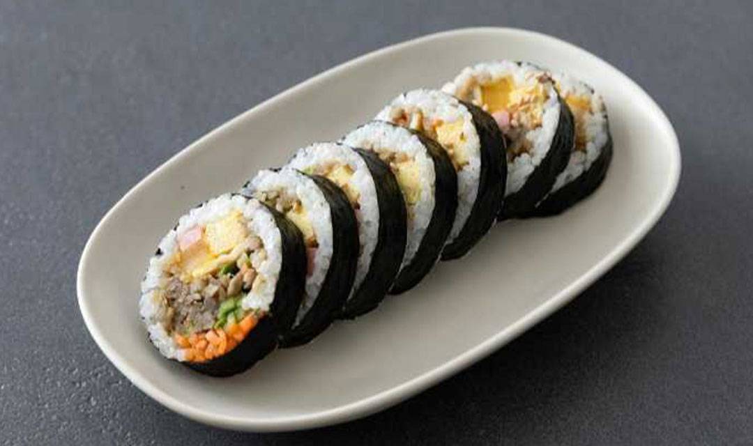 Myeongpumdalingimbapmilyangyerim (명품달인김밥밀양예림) 3