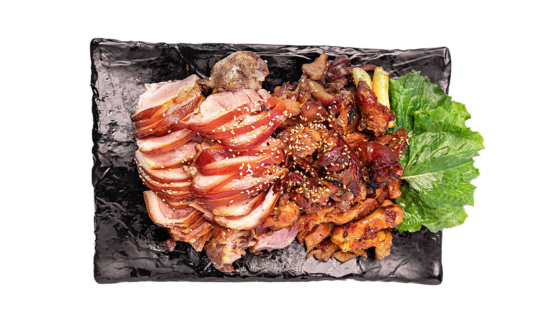 Doyajokbal (도야족발) 3