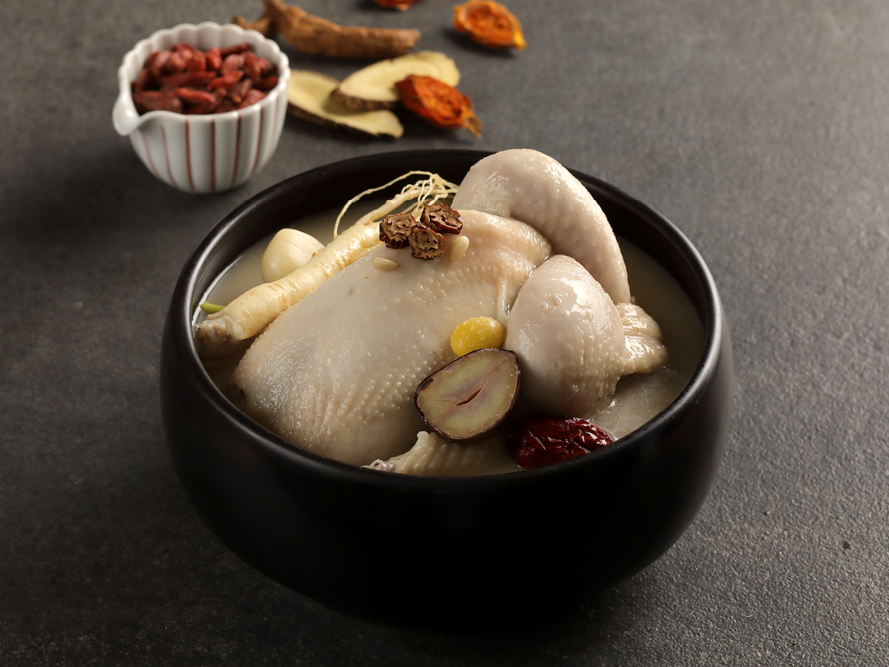 미용 한방삼계탕