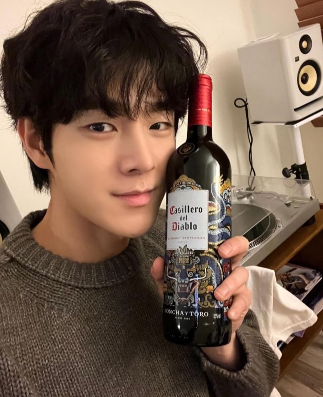 테이블 소개 이미지