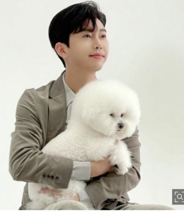 테이블 소개 이미지