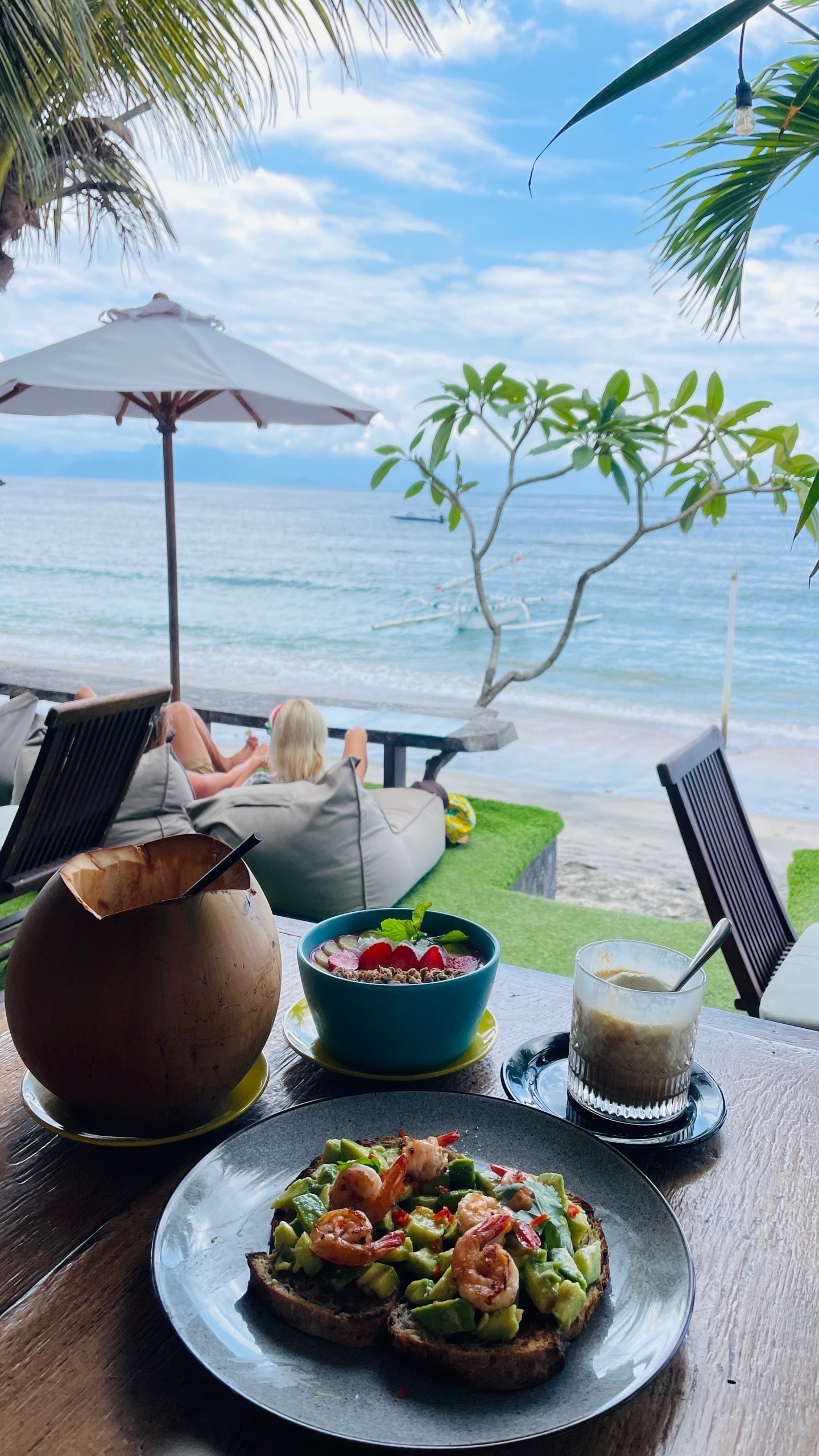 테이블 소개 이미지