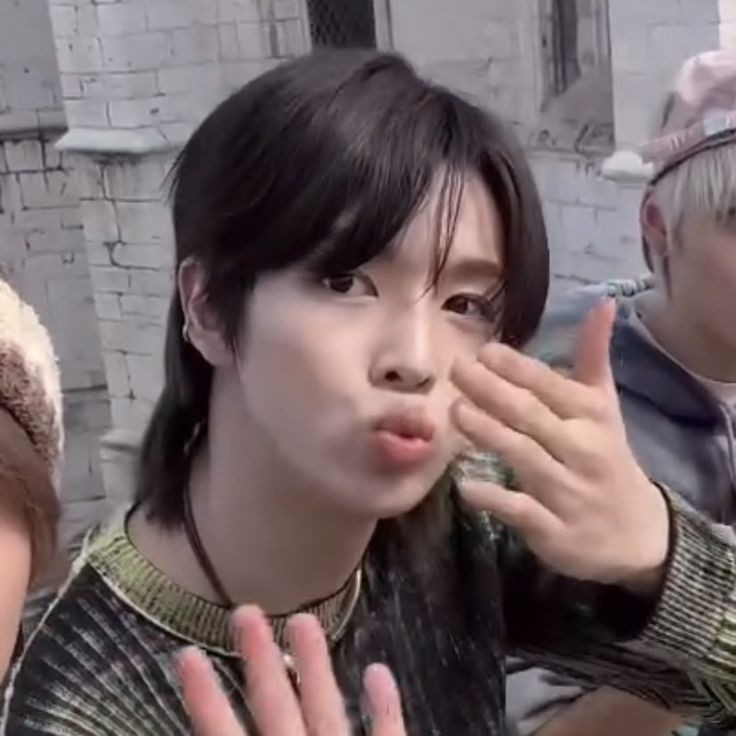 테이블 대표이미지