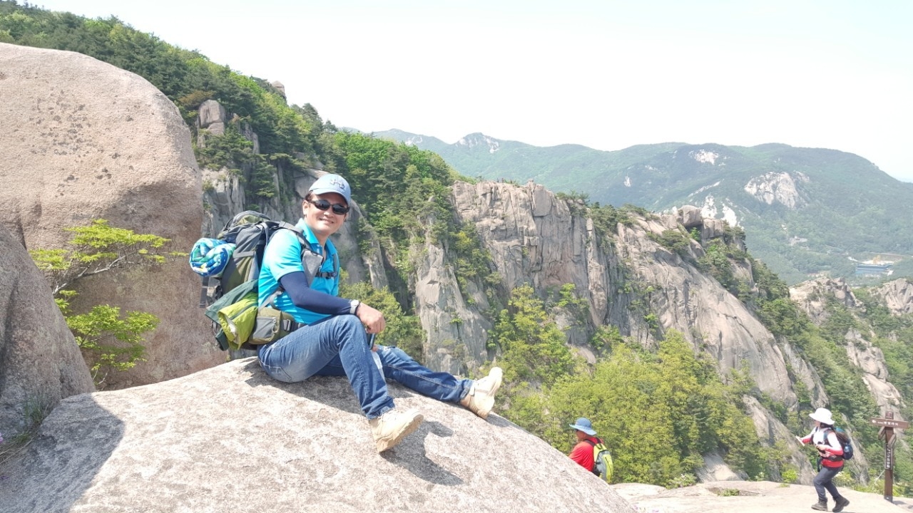 blue J 프로필 이미지