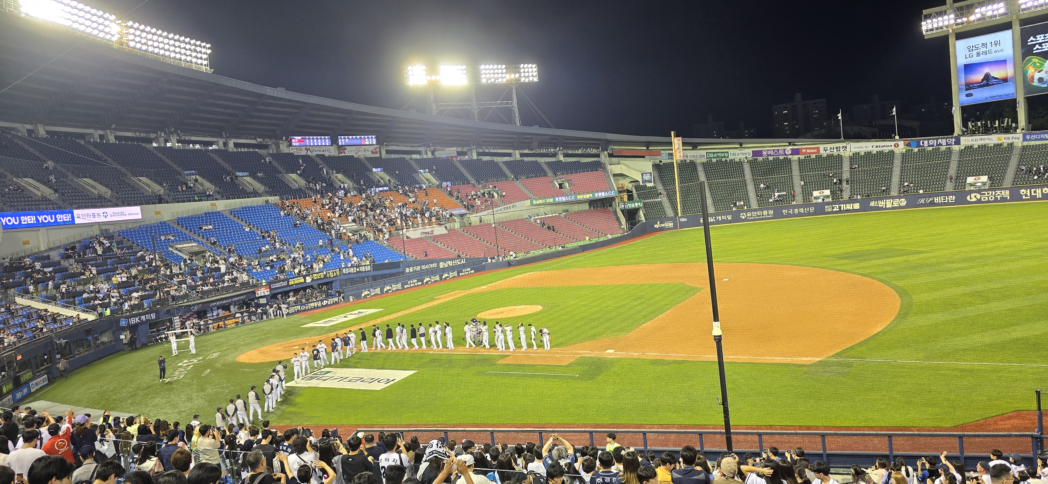 작성자 프로필 이미지