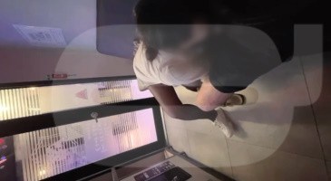 코인 노래방에서 즐긴걸로는 부족해서 야외 공원에서 2차전