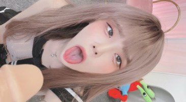 얼굴까고 보지까고 딜도 사까시 조지는 걸크러쉬 유카