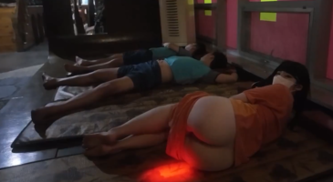 미친듯이 대담한 문란한 찜질방 나들이