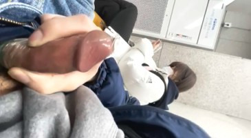 지하철에서 딸딸이 치는 역대급 개또라이가 나타났다!