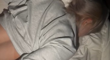 숨 넘어가는 신음소리가 개꼴림